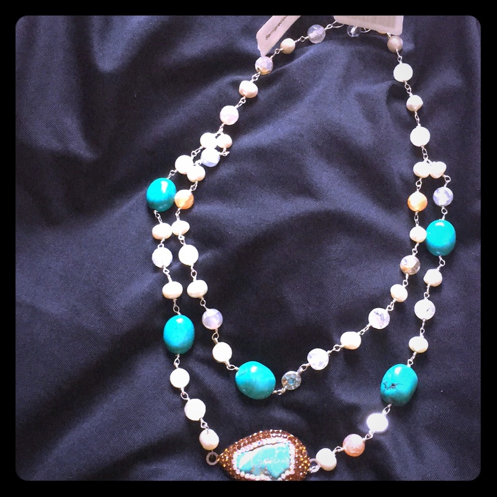 Necklace chocker